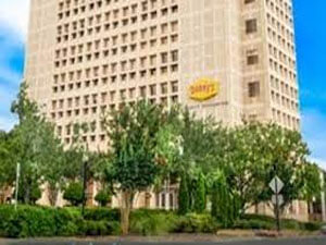 denny's-headquarters-2